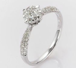18K金钻石戒指SKS910DV-1-14【0020011】